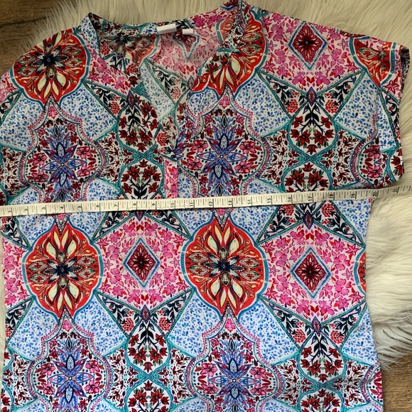 Gap V Neck Rayon Top - Picture 6 of 10